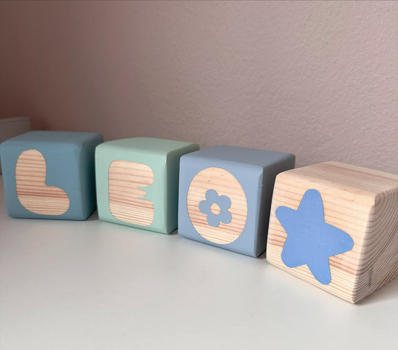 CUBOS DE MADERA PERSONALIZADOS