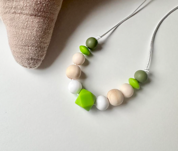 COLLAR LACTACIA DOSTY VERDE