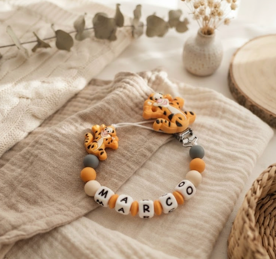 Chupetero Personalizado Tigger con Nombre | Silicona Alimentaria